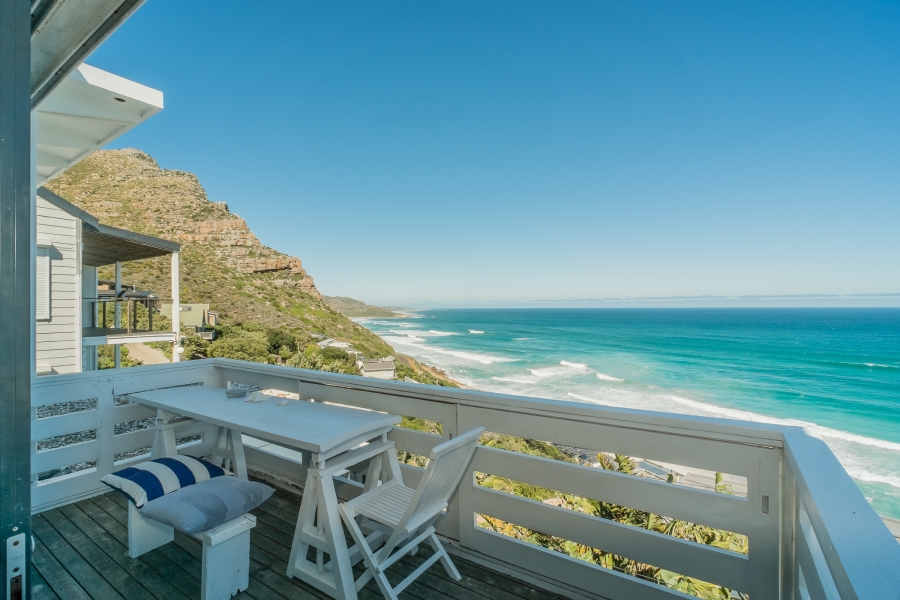 4 Bedroom Property for Sale in Misty Cliffs Western Cape